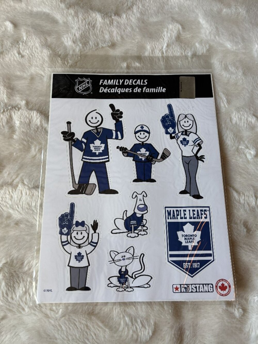 NHL Family Decals Toronto Maple Leafs Family Members and Pet Decals NIP